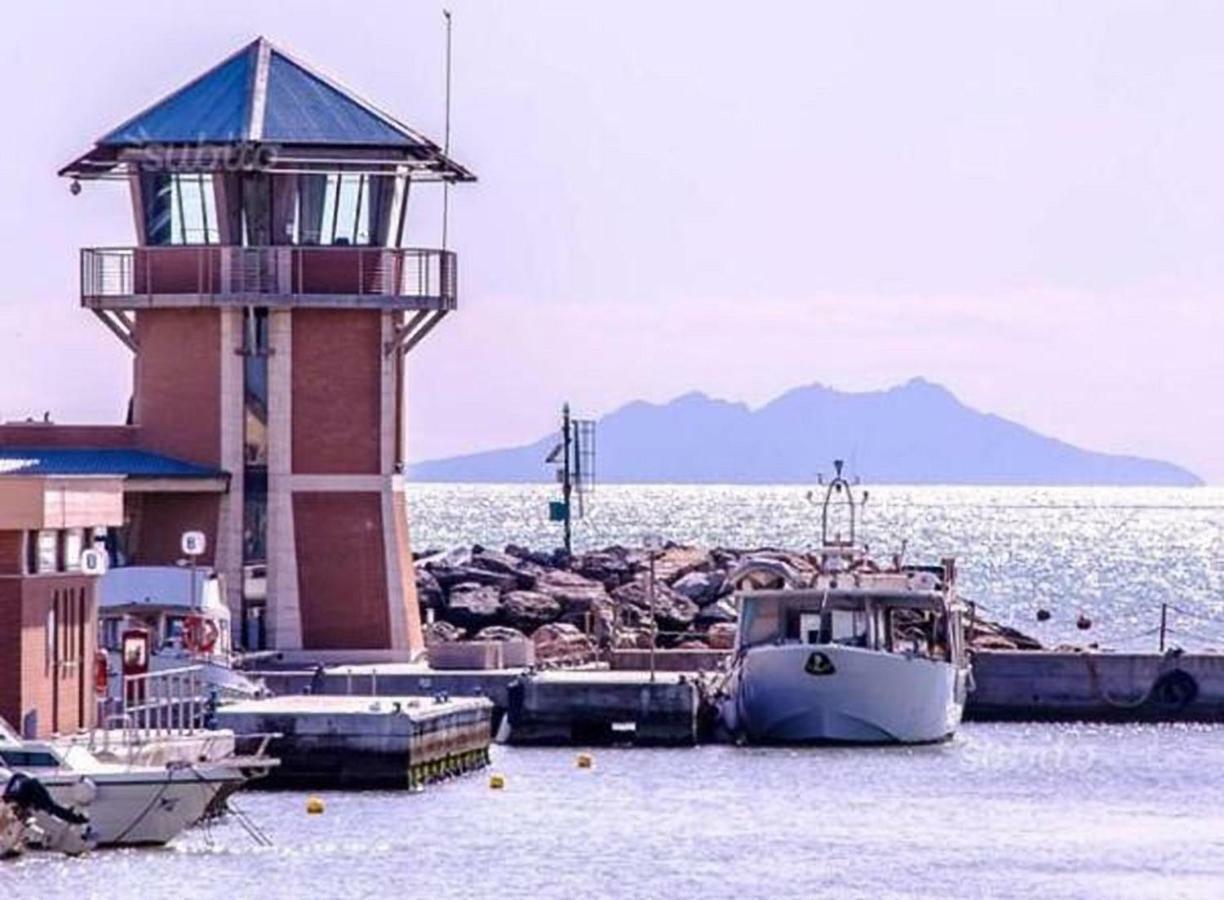 Yacht Suite Marina Di Grosseto Zewnętrze zdjęcie